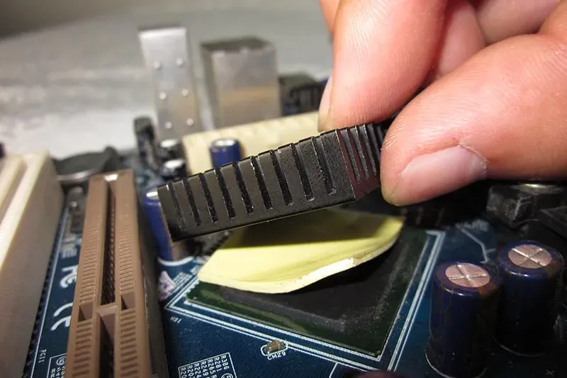 thermal pad Pump-Out Effect